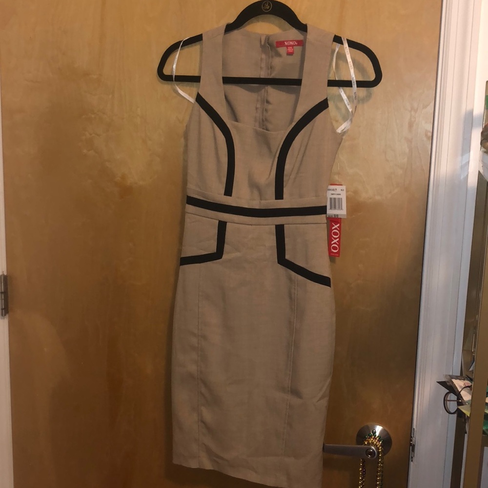 XOXO NWT tan and black cocktail dress